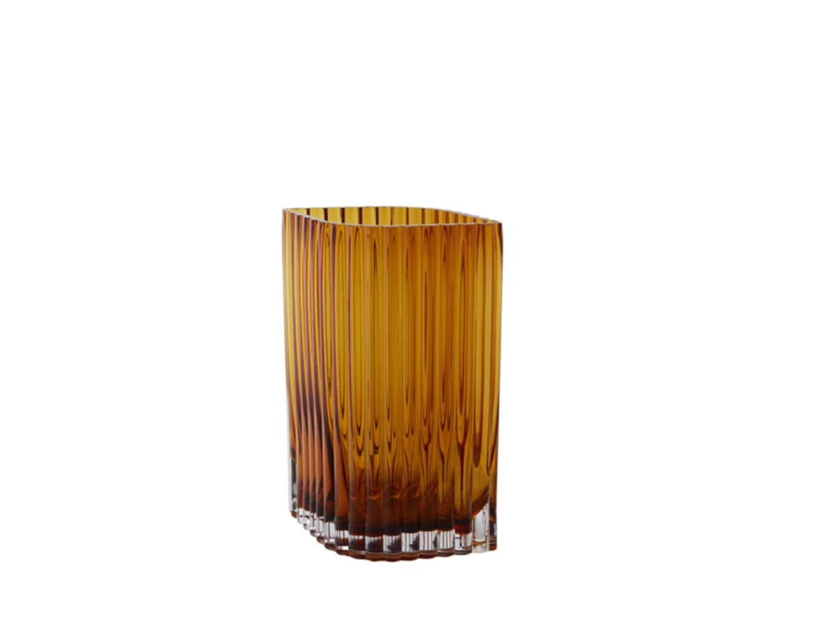 AYTM - Folium Vase - Vase - Amber - L12,6 x W8,2 x H20 CM AYTM - Folium Vase - Vase - Amber - L12,6 x W8,2 x H20 CM