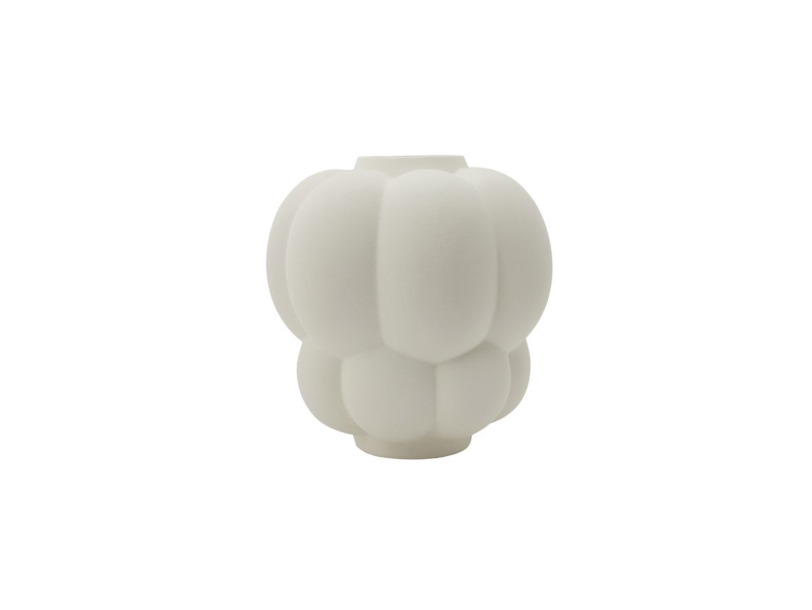 AYTM - UVA Vase - Vase - Cream - Ø:20 H:22 CM AYTM - UVA Vase - Vase - Cream - Ø:20 H:22 CM