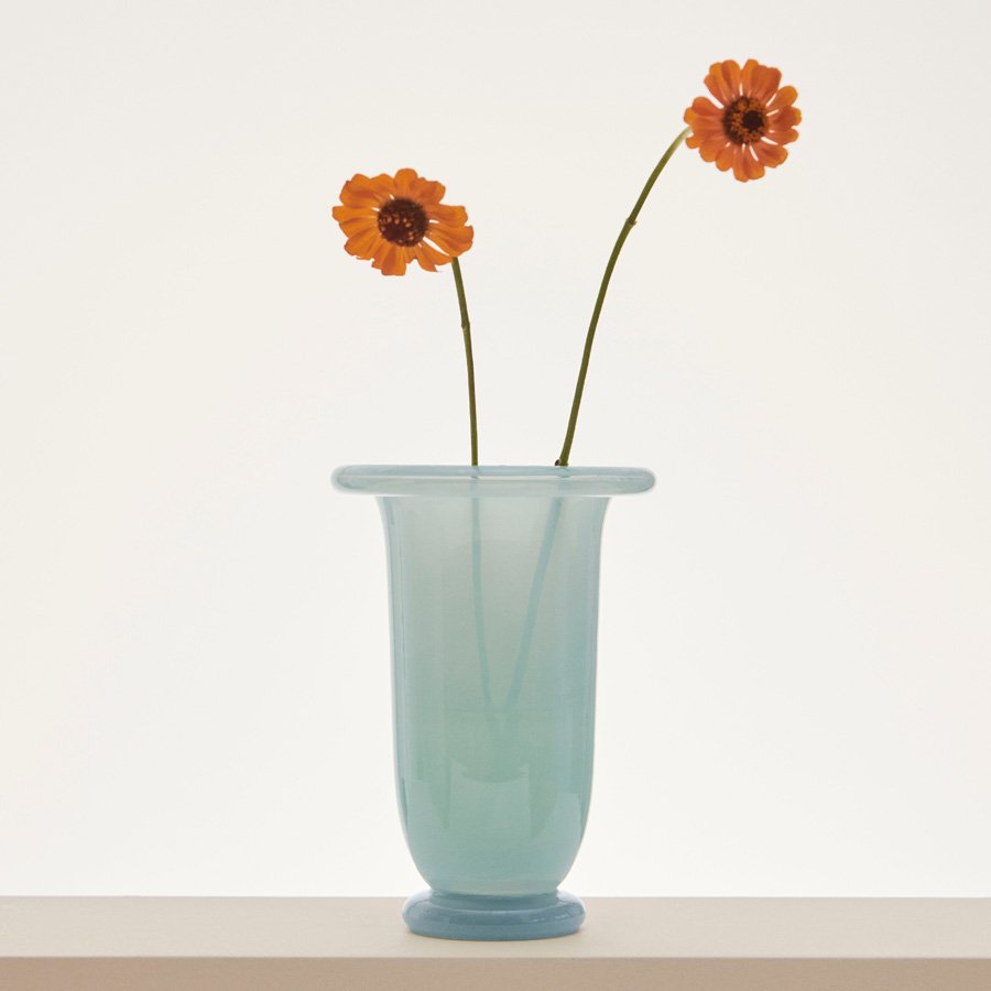 Empire Vase m ice blue Empire Vase m ice blue