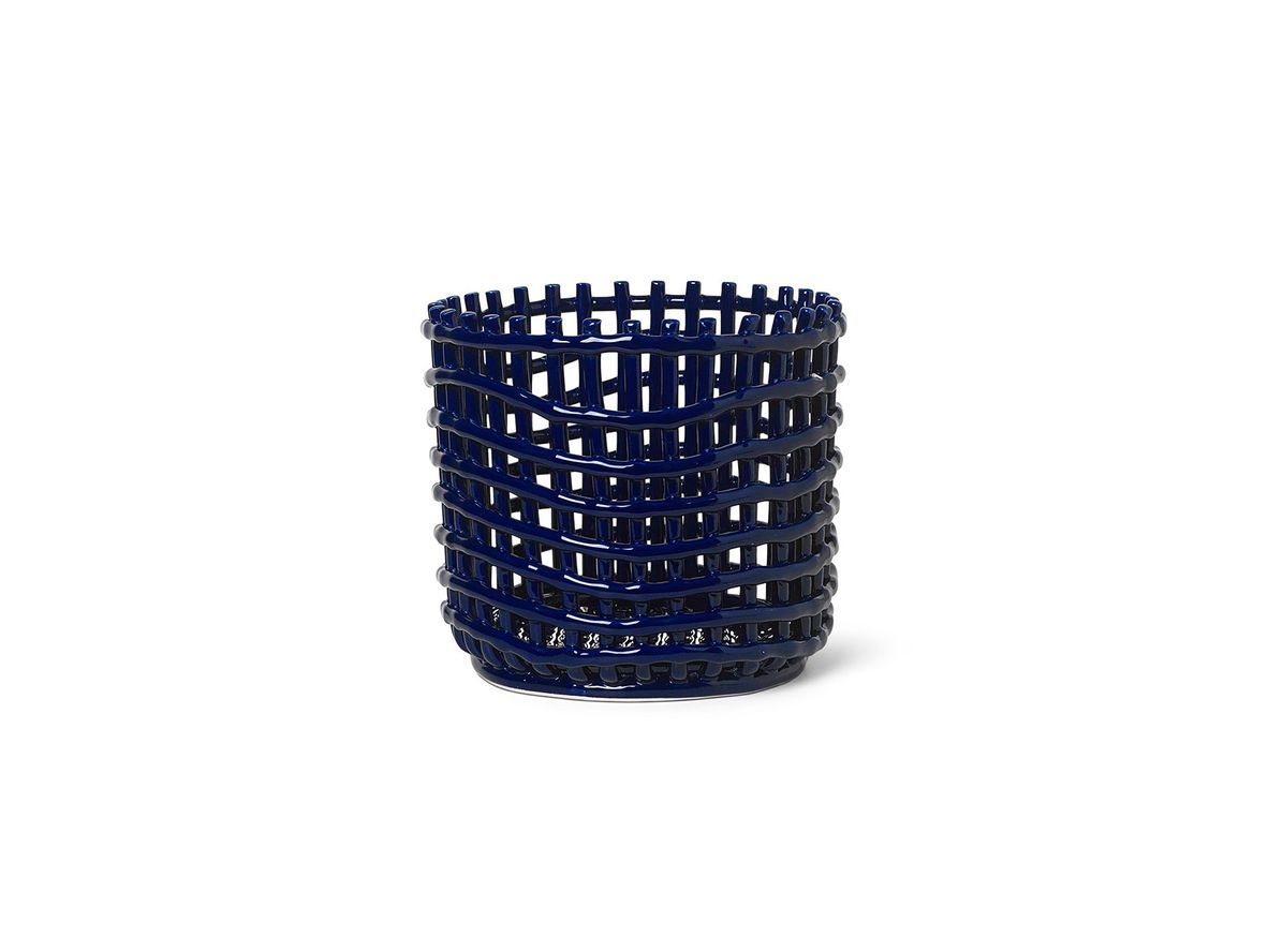 Ferm Living - Ceramic Basket - Kurv - Large - Blue - Ø23,5 x H21 cm Ferm Living - Ceramic Basket - Kurv - Large - Blue - Ø23,5 x H21 cm