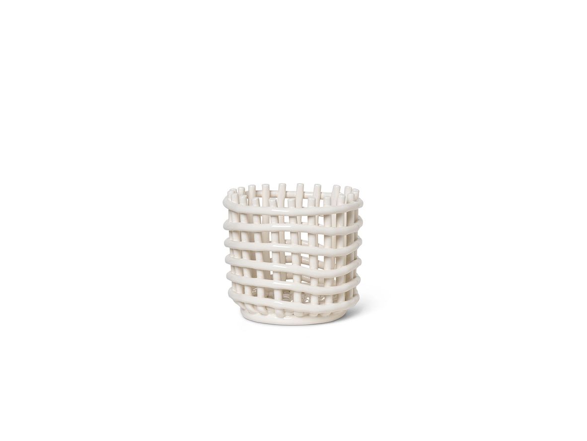 Ferm Living - Ceramic Basket - Kurv - Small - Off White - Ø16 x H14,5 cm Ferm Living - Ceramic Basket - Kurv - Small - Off White - Ø16 x H14,5 cm