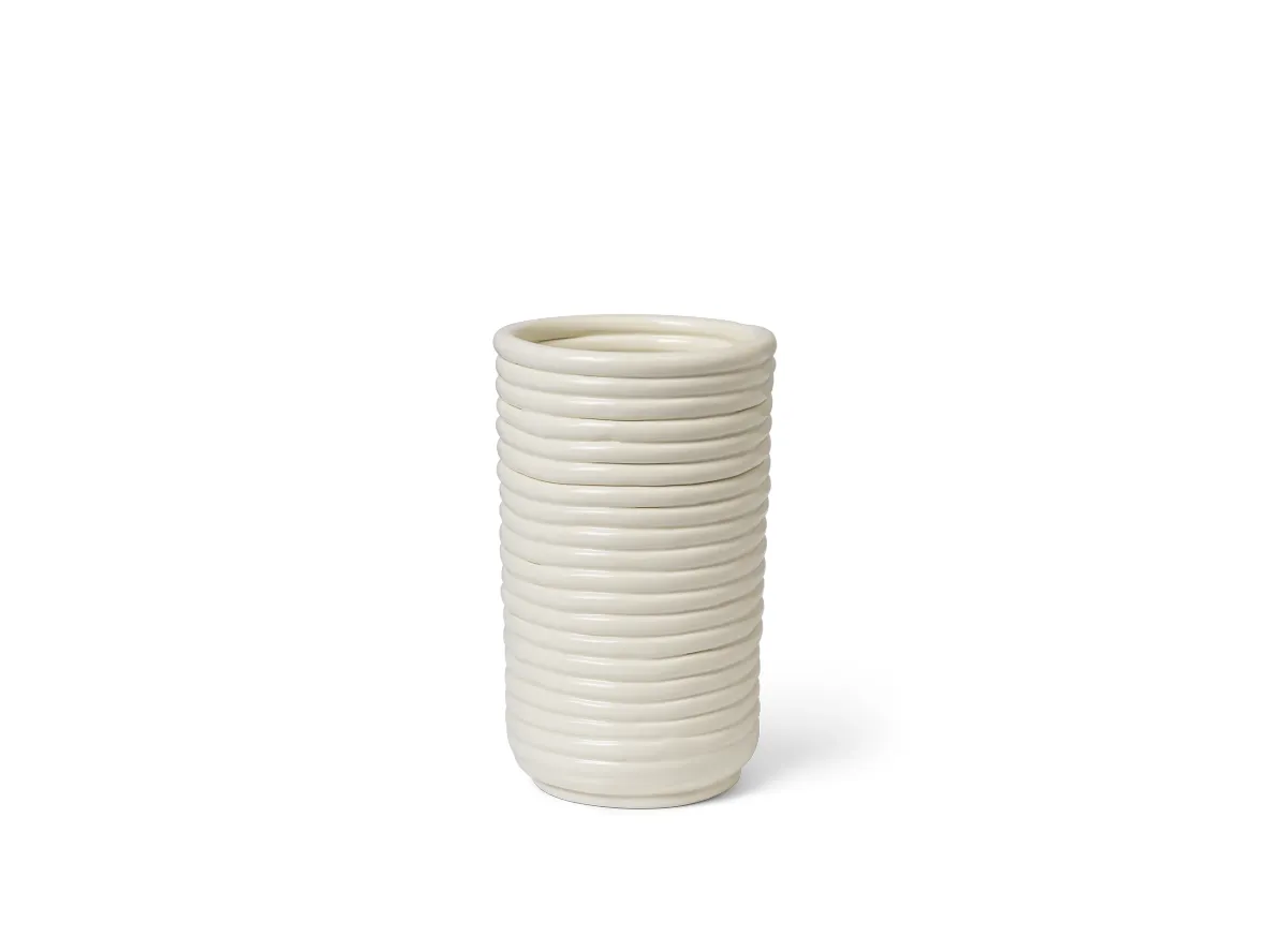 Ferm Living - Corduroy Vase - Vase - Off-white - Ø: 12 x H: 21 cm Ferm Living - Corduroy Vase - Vase - Off-white - Ø: 12 x H: 21 cm