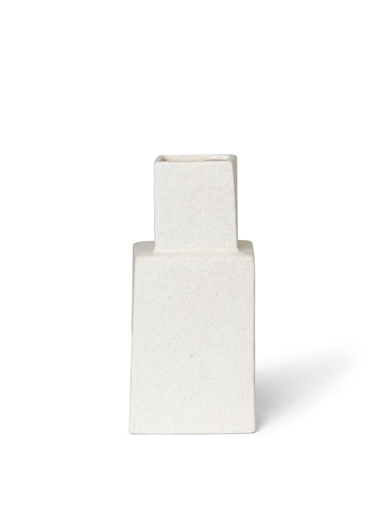 Ferm Living Koa Vase H: 29 cm - Off-White Ferm Living Koa Vase H: 29 cm - Off-White
