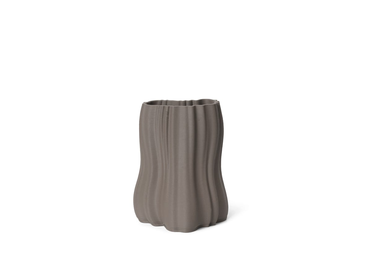 Ferm Living - Moire Vase - Vase - Moire Vase - H20 - Anthracite - W16 x D13.5 x H20 cm Ferm Living - Moire Vase - Vase - Moire Vase - H20 - Anthracite - W16 x D13.5 x H20 cm