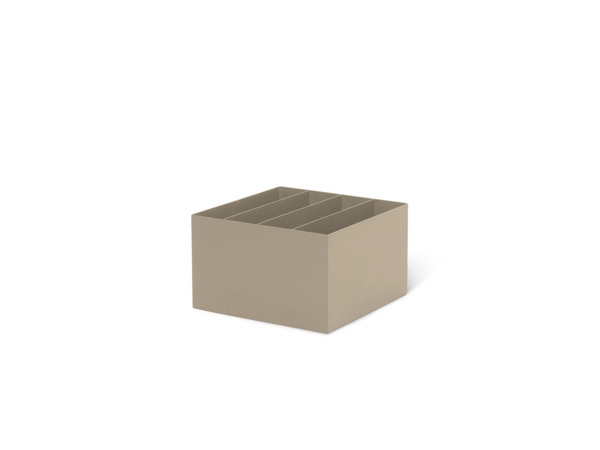 Ferm Living - Plant Box Divider - Kasser - Cashmere - W24 x H14,8 x D24 cm Ferm Living - Plant Box Divider - Kasser - Cashmere - W24 x H14,8 x D24 cm