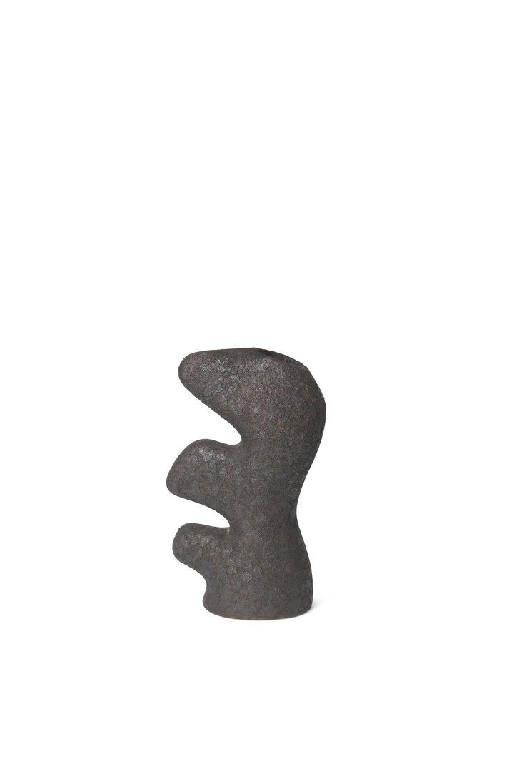 Ferm Living Yara Vase Small H: 24 cm - Rustic Iron Ferm Living Yara Vase Small H: 24 cm - Rustic Iron