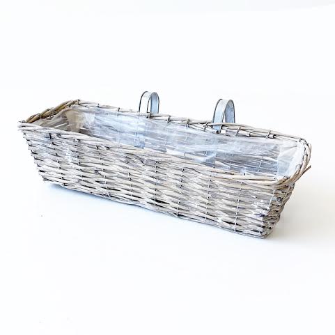 Flettet altankasse, med plast indlæg, grå pil, billig - 50x19xH13 cm Flettet altankasse, med plast indlæg, grå pil, billig - 50x19xH13 cm