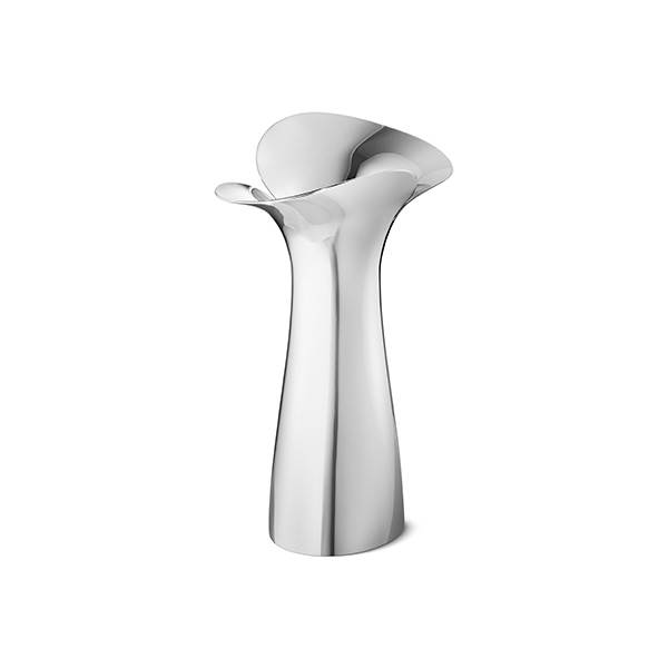 Georg Jensen Bloom Botanica vase H 22 cm. Georg Jensen Bloom Botanica vase H 22 cm.