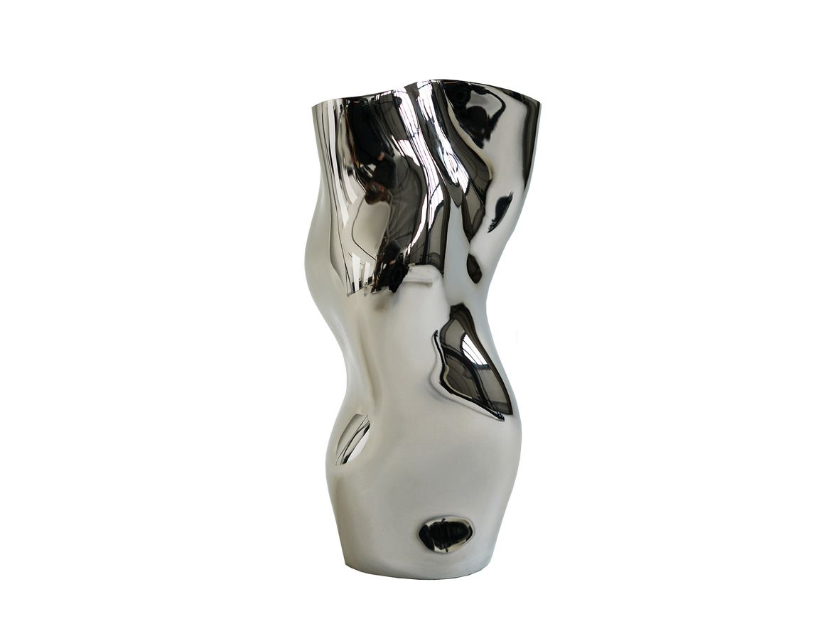 Hein Studio - Ostrea 25 Vase - Vase - Silver - H:25 x W:13 cm Hein Studio - Ostrea 25 Vase - Vase - Silver - H:25 x W:13 cm