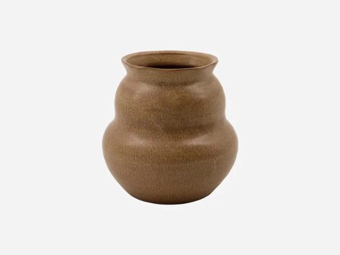 House Doctor, Juno vase, Camel, H: 15 xØ: 15 cm House Doctor, Juno vase, Camel, H: 15 xØ: 15 cm
