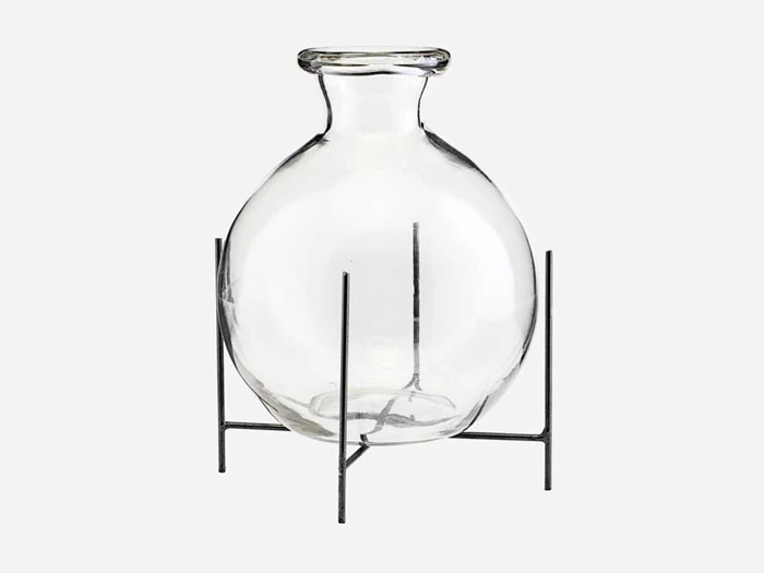 House Doctor , Lana, vase m. fod, h: 17 cm, dia: 15 cm House Doctor , Lana, vase m. fod, h: 17 cm, dia: 15 cm
