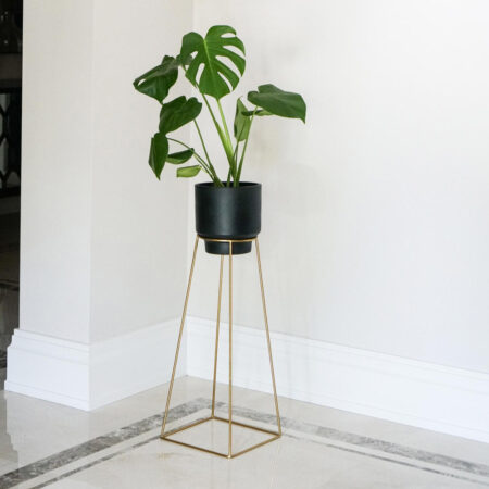 Ivyline Minimo Plant Stand in Gold