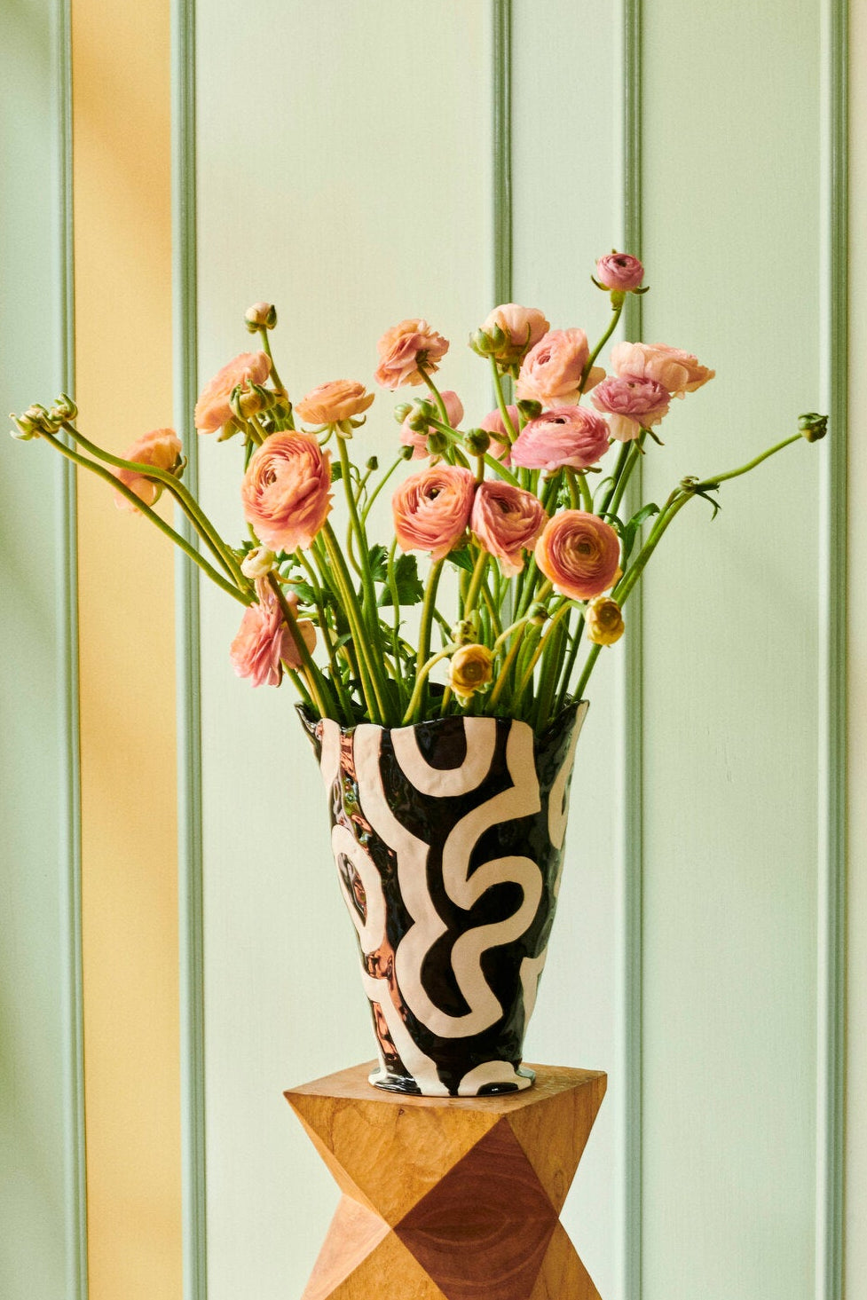 Jessica Hans Shadow vase - sort/hvid Jessica Hans Shadow vase - sort/hvid