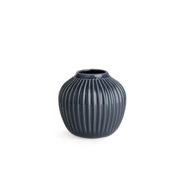 Kähler Hammershøi Vase - Anthracite - H12,5 cm. Kähler Hammershøi Vase - Anthracite - H12,5 cm.