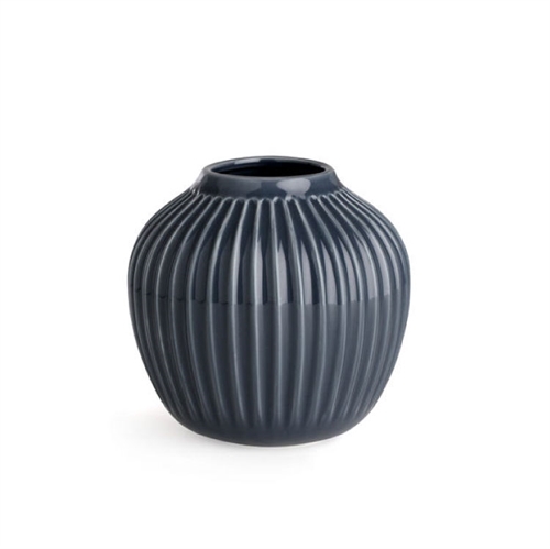 Kähler Hammershøi vase H:12,5 cm - Antracitgrå Kähler Hammershøi vase H:12,5 cm - Antracitgrå