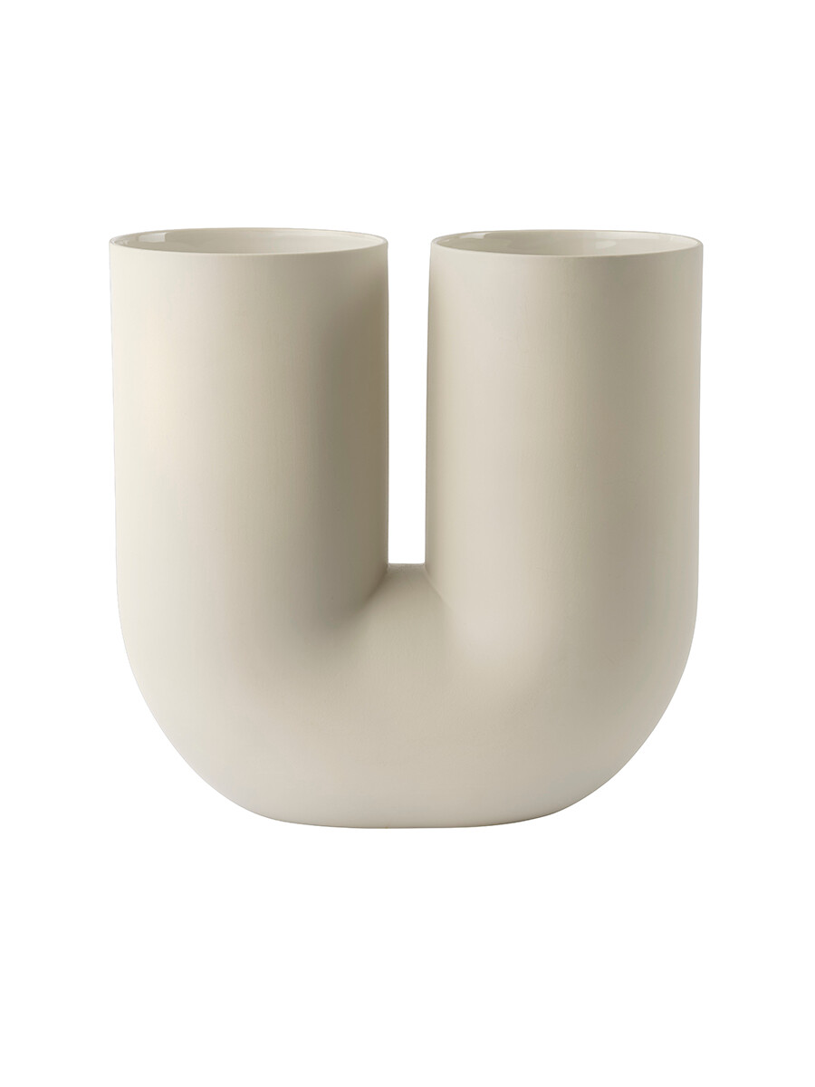 Kink Vase H 39 cm, sand fra Muuto Kink Vase H 39 cm, sand fra Muuto