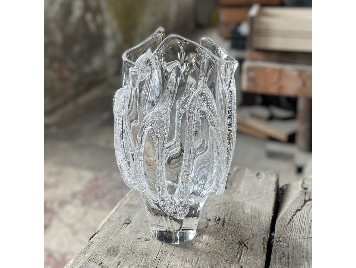 Kodanska - Faith Vase - Vase - Clear w. Sand Art Denmark - H25 x D14 cm Kodanska - Faith Vase - Vase - Clear w. Sand Art Denmark - H25 x D14 cm