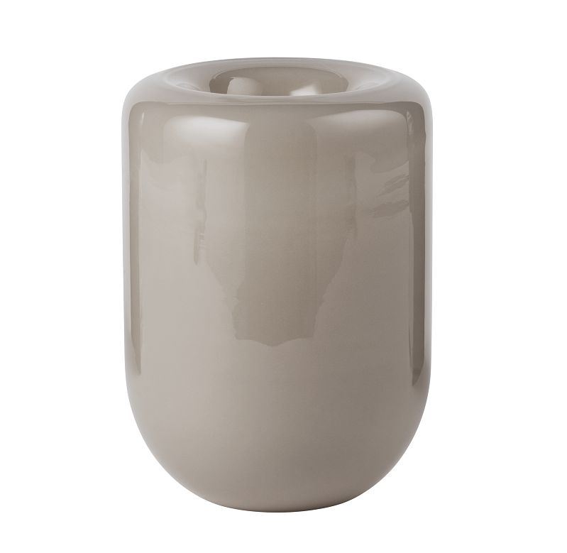 Kristina Dam Studio Opal Vase Large H: 20 cm - Opal Beige / Glass Kristina Dam Studio Opal Vase Large H: 20 cm - Opal Beige / Glass