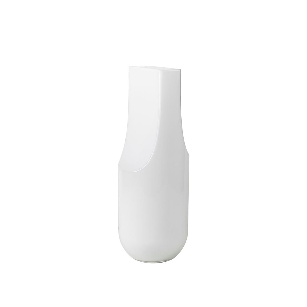 Kristina Dam Studio Serif Vase Large H: 42 cm - Opal White Glass Kristina Dam Studio Serif Vase Large H: 42 cm - Opal White Glass