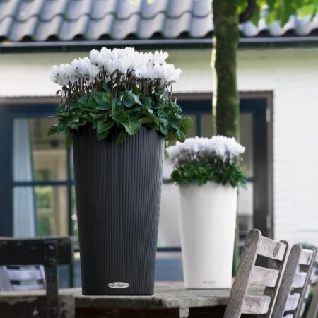 Lechuza Cilindro Color krukke til blomster med selvvandingssystem Hvid Ø32 x H56 cm