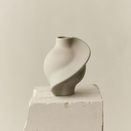 Louise Roe Pirout Vase 01 Vintage Glaze