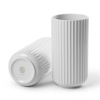 Lyngby Vase H: 15 cm - Hvid porcelæn OUTLET