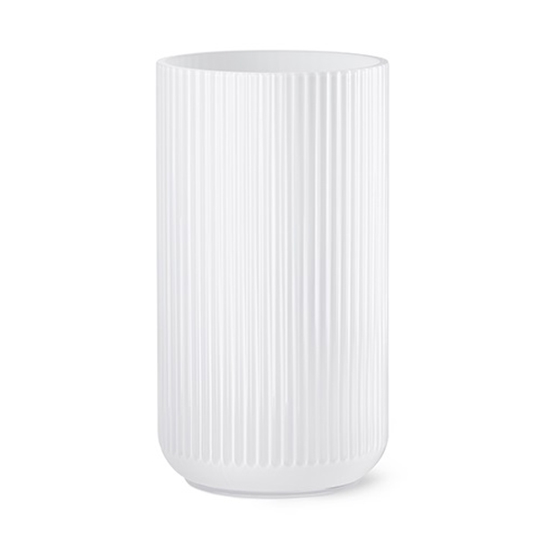 Lyngby Vasen Opal Glas 35cm. Lyngby Vasen Opal Glas 35cm.