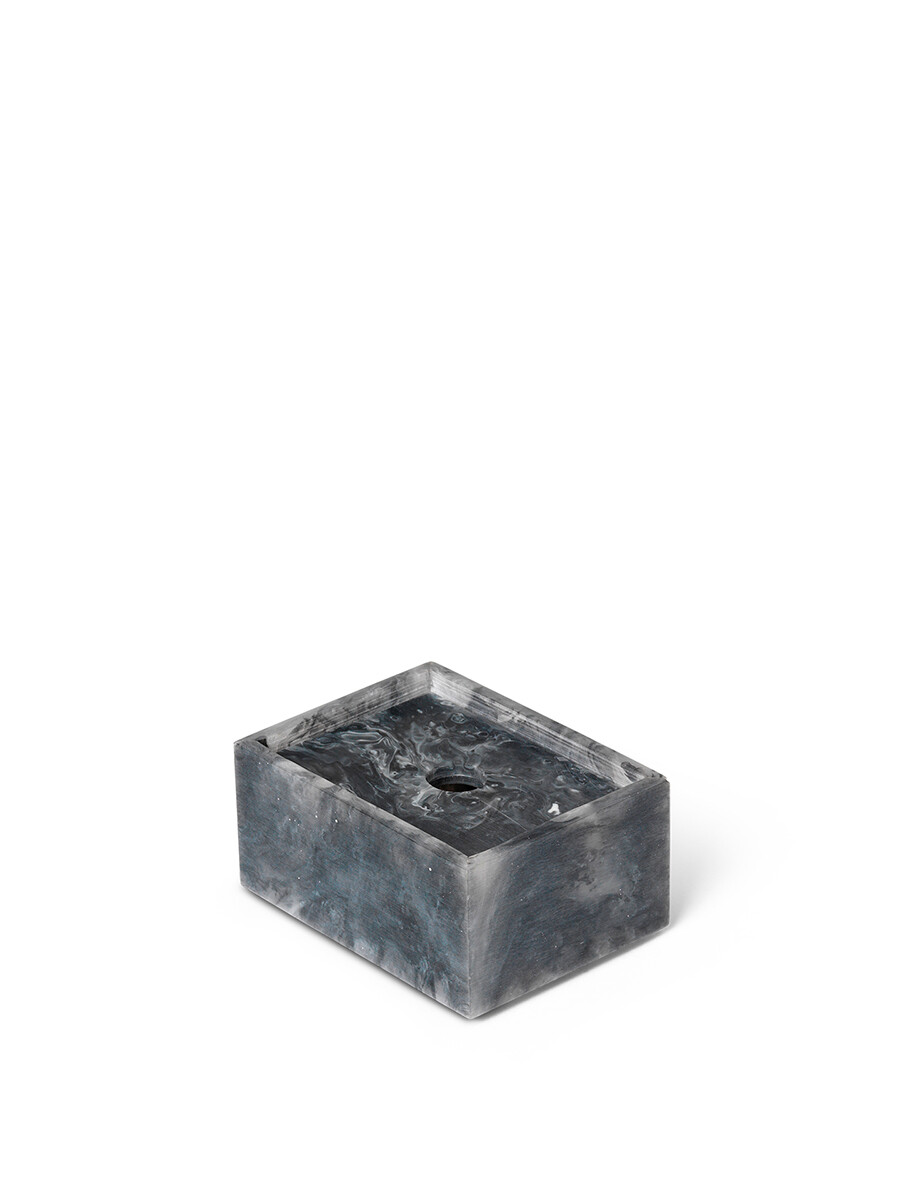 Mist Box, 7,5 x 10 cm fra Ferm Living (Charcoal) Mist Box, 7,5 x 10 cm fra Ferm Living (Charcoal)