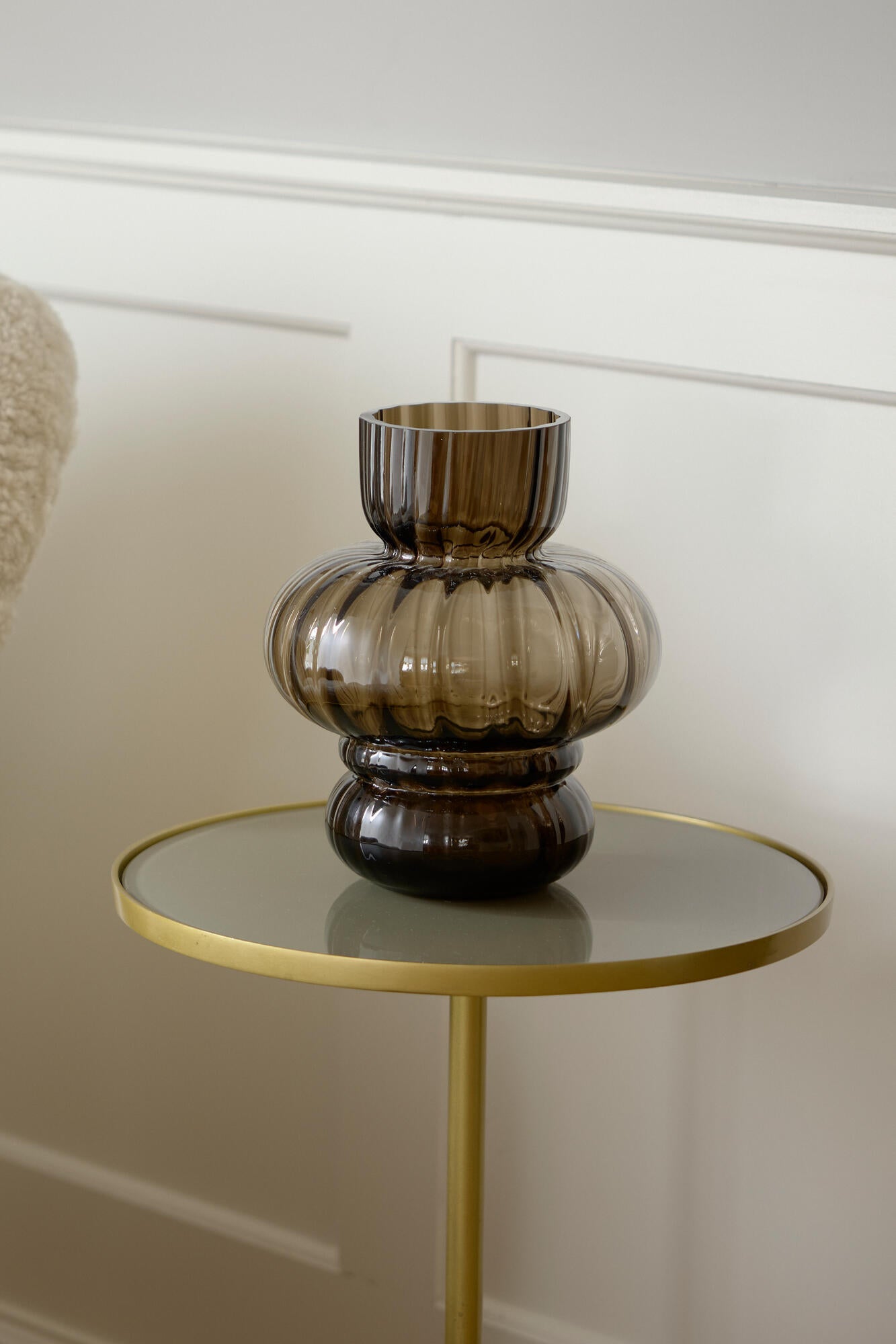 Mundblæst vase, brun - H26 cm Mundblæst vase, brun - H26 cm