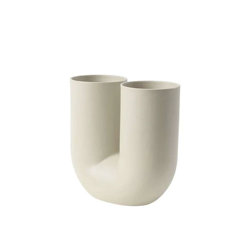 Muuto - Kink Vase H26,3 Sand Muuto - Kink Vase H26,3 Sand