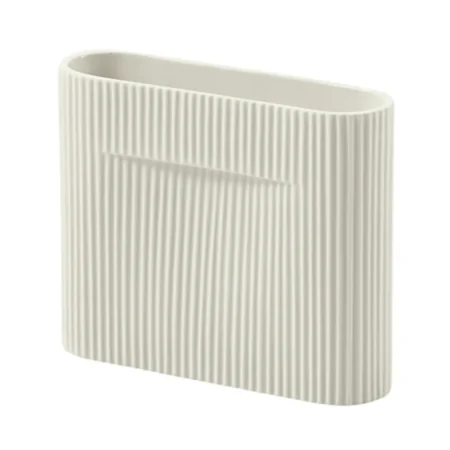 Muuto, Ridge Vase H: 16,5 cm Off White