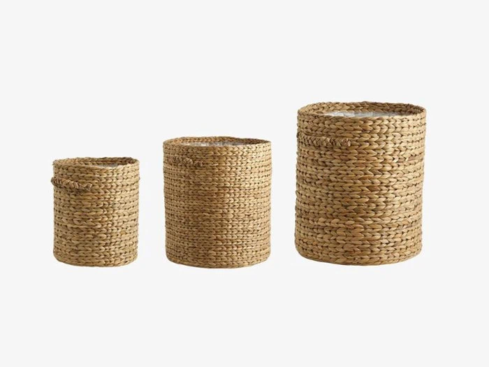 Nordal, 3 stk. ROSS urtepotter, VANDHYACINT, natur, H50/43/35 cm Nordal, 3 stk. ROSS urtepotter, VANDHYACINT, natur, H50/43/35 cm