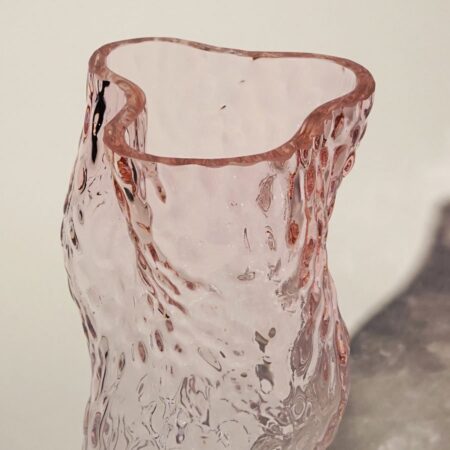 Ostrea Rock Vase pale pink