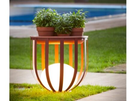 Polyethylene planter / floor lamp