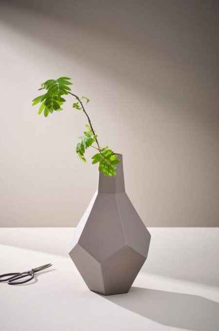 ROWDY vase - h⌀jde 32 cm Grå
