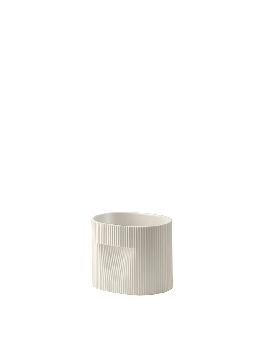Ridge Planter, off white fra Muuto (H 15 cm) Ridge Planter, off white fra Muuto (H 15 cm)