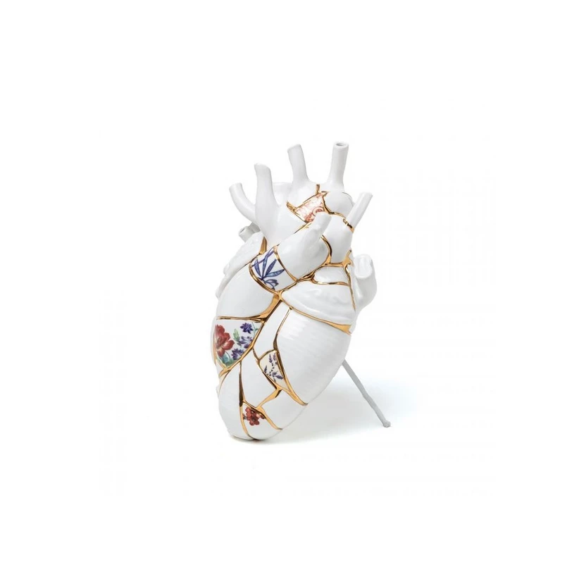 SELETTI - Love In Bloom Kintsugi Porcelain Heart Vase SELETTI - Love In Bloom Kintsugi Porcelain Heart Vase