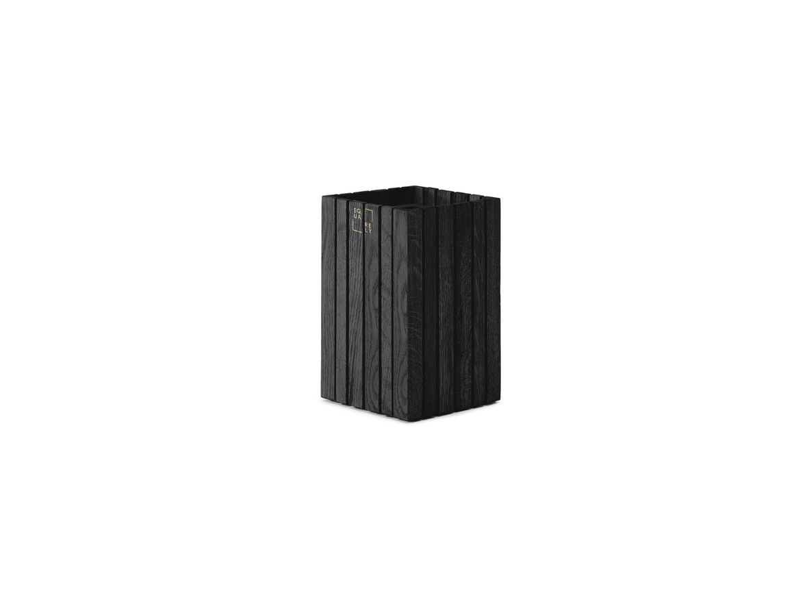 SQUARELY CPH - GrowSMALL - Plantekasse - Black Ash - W14 x H24 x D14 cm SQUARELY CPH - GrowSMALL - Plantekasse - Black Ash - W14 x H24 x D14 cm