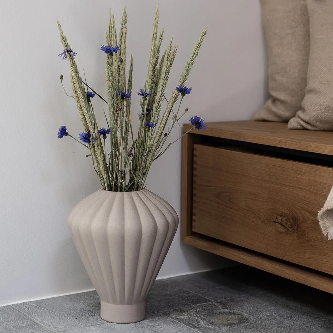 Specktrum Evelyn Ceramic Vase Sand Specktrum Evelyn Ceramic Vase Sand