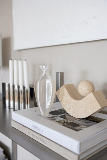 Tempus vase, Ivory - H19 cm.