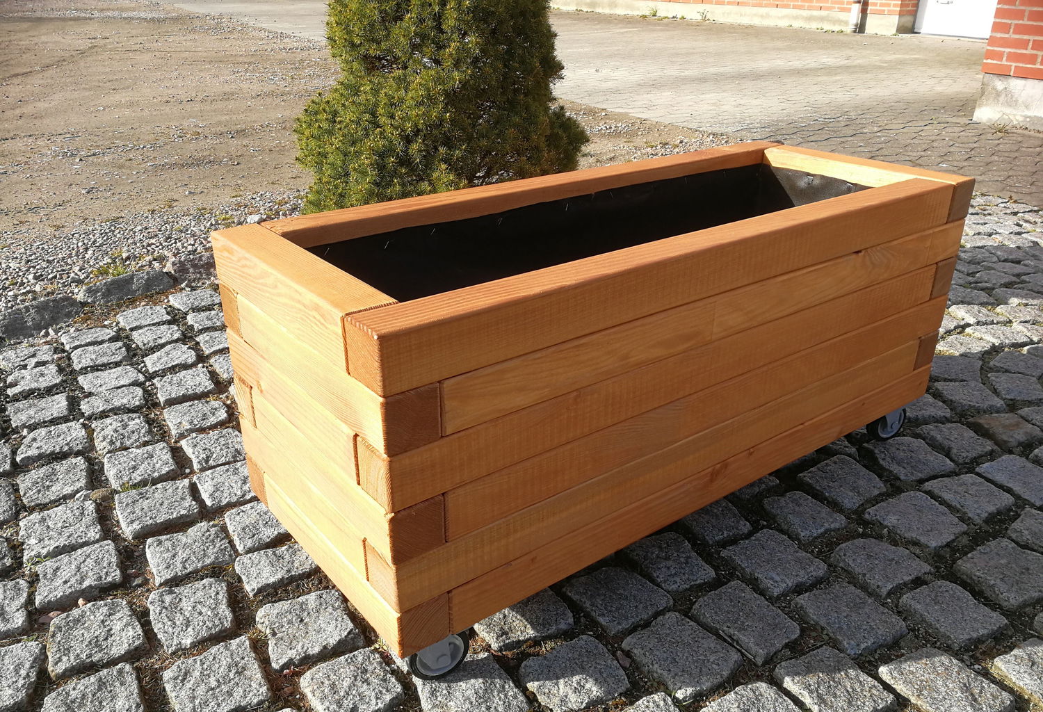 Timberrud plantekasse Brokk 80 x 40 x 36 cm Timberrud plantekasse Brokk 80 x 40 x 36 cm