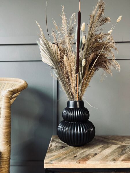 Vase - BLACK SHAPE