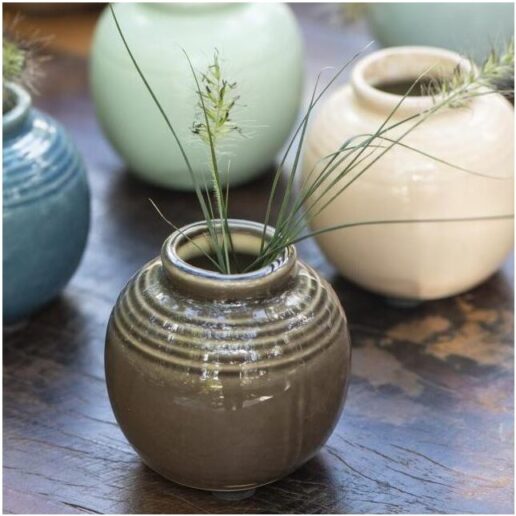 Vase “Yrsa” mini rustik m/ riller mørkebrun – Ib Laursen