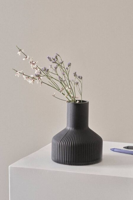 WERA glasvase - højde 14 cm Mørkegrå