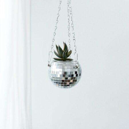 Winkee - Urtepotteskjuler - Disco hanging planter - 10 cm