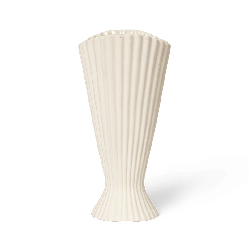 ferm LIVING - Fountain Vase Small Off-White ferm LIVING - Fountain Vase Small Off-White