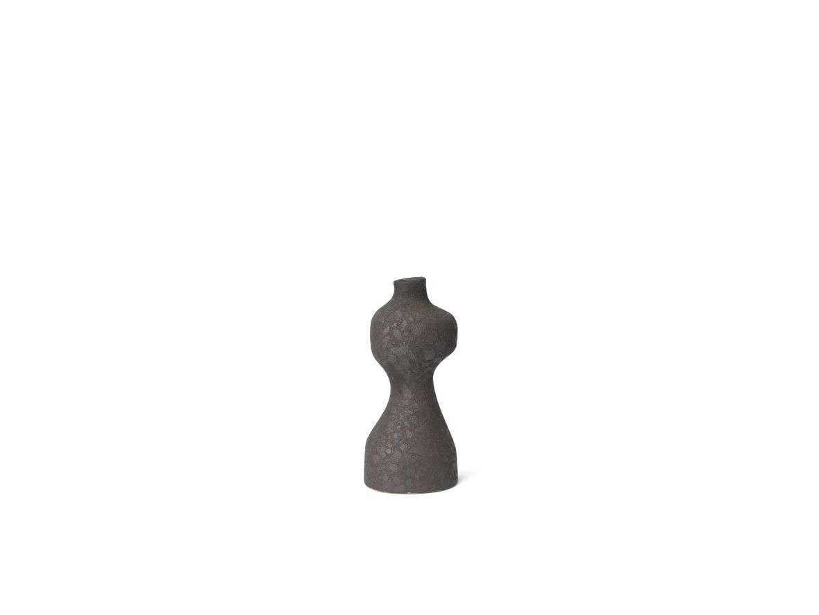 ferm LIVING - Yara Vase Medium Rustic Iron ferm LIVING - Yara Vase Medium Rustic Iron