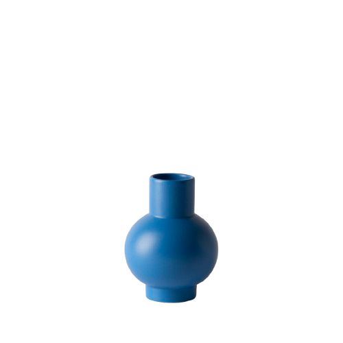 raawii Strøm Small Vase H: 16 cm - Electric blue raawii Strøm Small Vase H: 16 cm - Electric blue