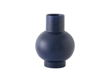 raawii - Strøm Vase / Large - Vase - Blue - Ø18 x H24 cm