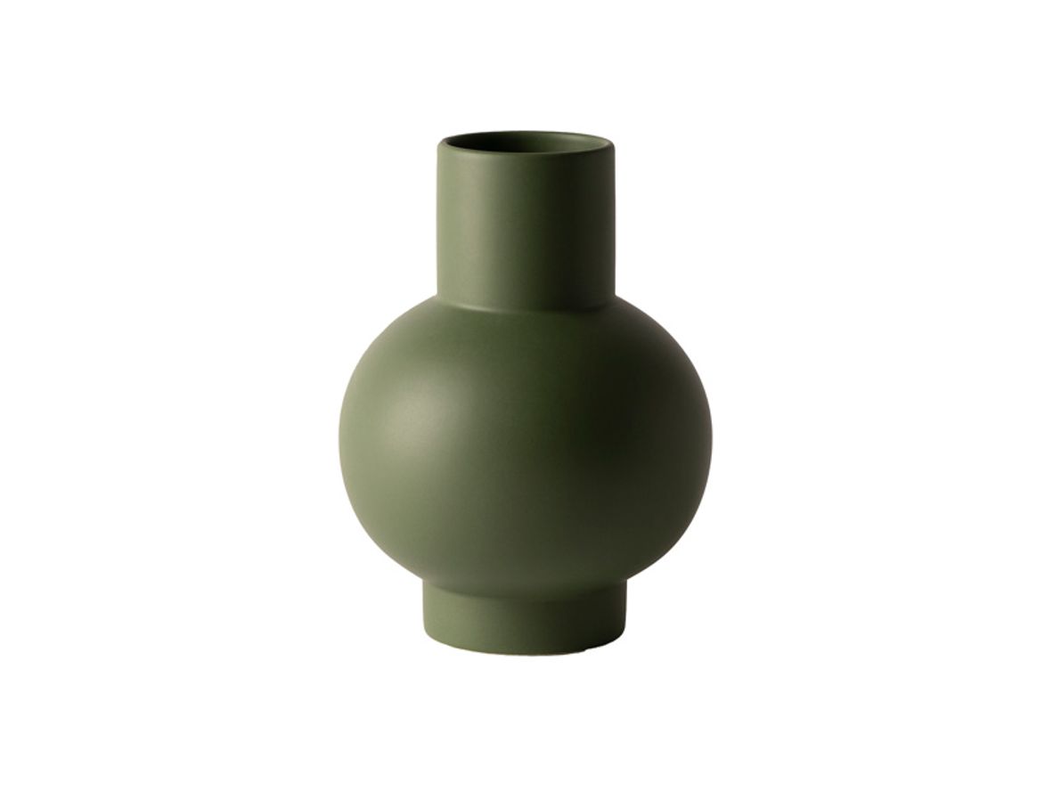 raawii - Strøm Vase / Large - Vase - Deep Green - Ø18 x H24 cm raawii - Strøm Vase / Large - Vase - Deep Green - Ø18 x H24 cm